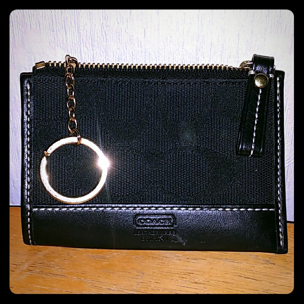 COACH MONOGRAM KEYCHAIN I.D. POUCH